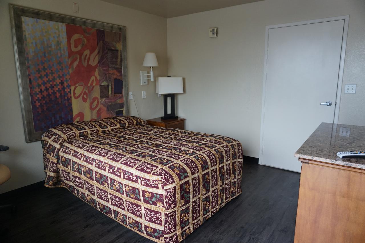 Econo Lodge San Antonio Northeast I-35 外观 照片